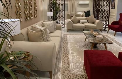 Apartment - 2 Bedrooms - 2 Bathrooms for rent in Al Mesaha St. - Dokki - Giza