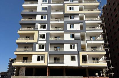 Apartment - 3 Bedrooms - 2 Bathrooms for sale in Zahraa Al Maadi St. - Degla - Hay El Maadi - Cairo