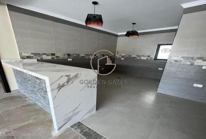 8714541 - Property Image 3