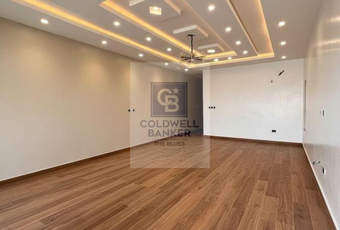 8633454 - Property Image 3