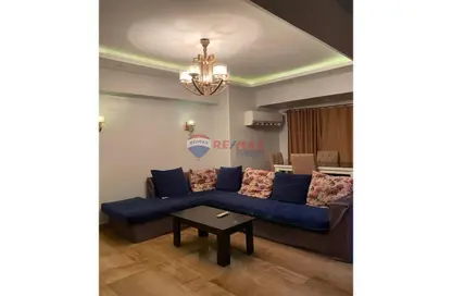 Apartment - 2 Bedrooms - 1 Bathroom for rent in Mosadak St. - Dokki - Giza
