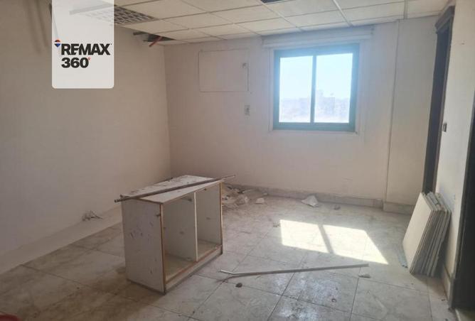 8453376 - Property Image 3