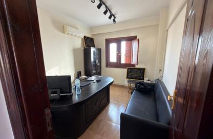 Office Space - Studio - 1 Bathroom for rent in 7th District - Sheikh Zayed City - Giza