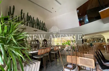 محل - استوديو - 2 حمامات للايجار في شارع الميرغني - ارض الجولف - مصر الجديدة - القاهرة