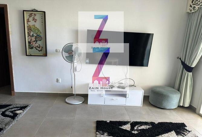 90989586 - Property Image 3