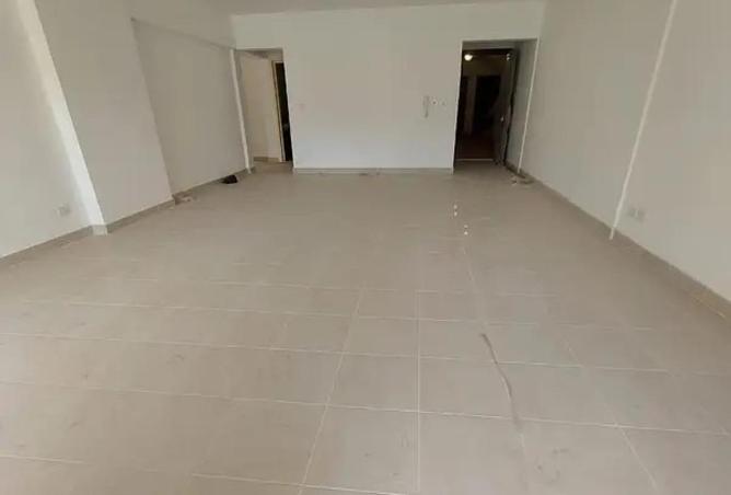 57748132 - Property Main Image