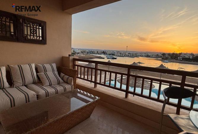 100929828 - Property Image 2