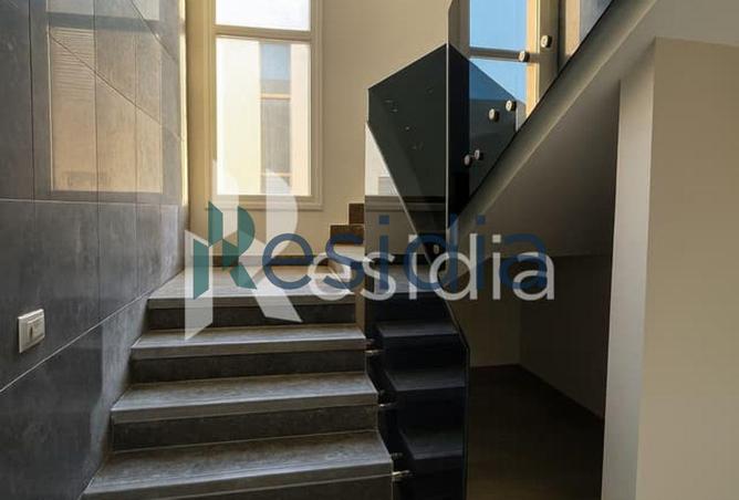 8718701 - Property Image 3