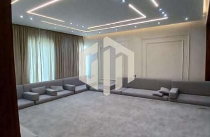 Apartment - 2 Bedrooms - 2 Bathrooms for rent in Lake View Residence - 5th Settlement Compounds - The 5th Settlement - New Cairo City - Cairo