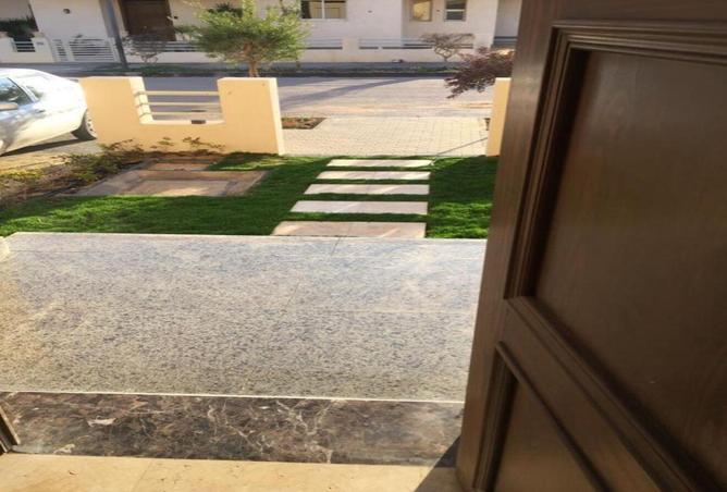 57493730 - صورة العقار 3