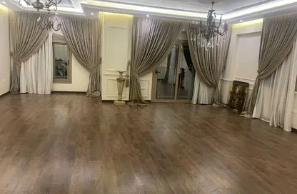 شقة - 3 غرف نوم - 2 حمامات للايجار في محور محمد نجيب - ابو الهول - مدينة القاهرة الجديدة - القاهرة