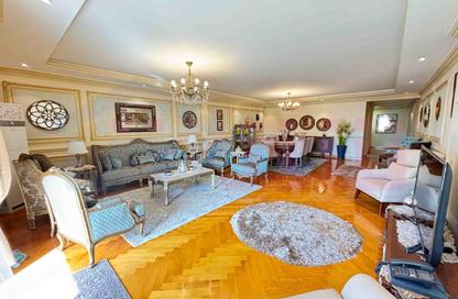 Apartment - 5 Bedrooms - 4 Bathrooms for sale in Abo Qir St. - Sporting - Hay Sharq - Alexandria Apartment - 5 Bedrooms - 4 Bathrooms for sale in Abo Qir St. - Sporting - Hay Sharq - Alexandria