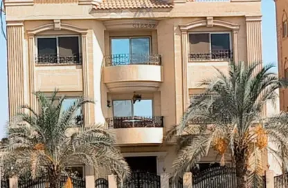 فيلا للبيع في شارع الشيخ حسن مأمون - الياسمين 7 - الياسمين - مدينة القاهرة الجديدة - القاهرة