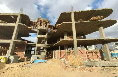 Shop - Studio - 3 Bathrooms for sale in Zoom Plaza - Area A - Ganoob El Acadimia - New Cairo City - Cairo