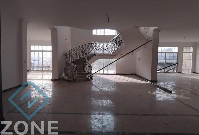98817019 - Property Main Image
