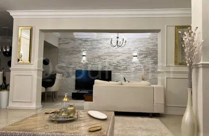 Apartment - 4 Bedrooms - 3 Bathrooms for sale in Al Bostan St. - 9th District - Sheikh Zayed City - Giza