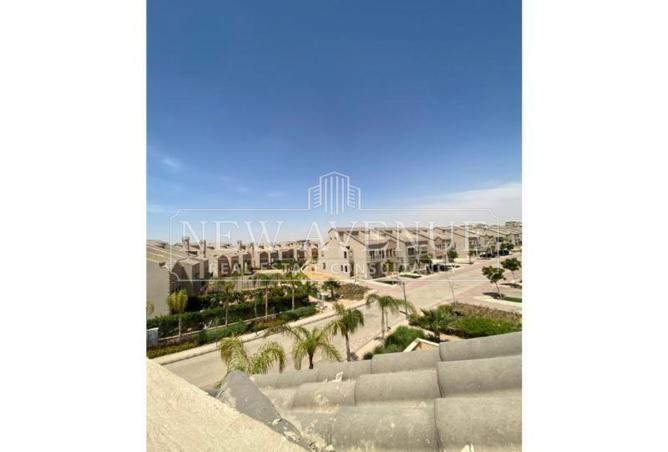 99111880 - Property Image 2