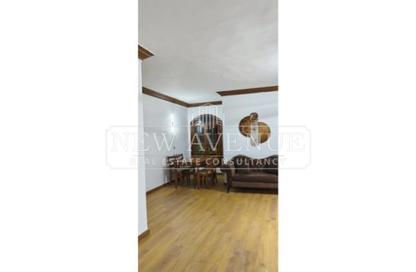 Apartment - 3 Bedrooms - 2 Bathrooms for sale in Al Narges 3 - Al Narges - New Cairo City - Cairo