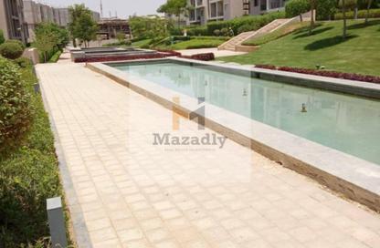 Apartment - 3 Bedrooms - 3 Bathrooms for sale in Villa Square - Fifth Square - The 5th Settlement - New Cairo City - Cairo