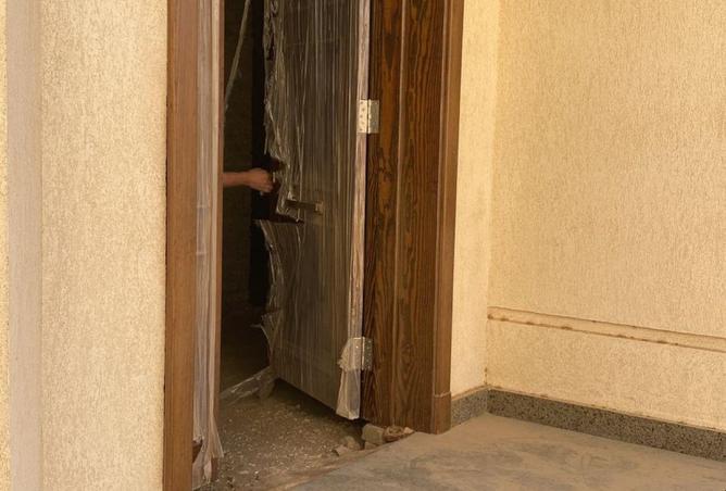 70104280 - Property Image 3