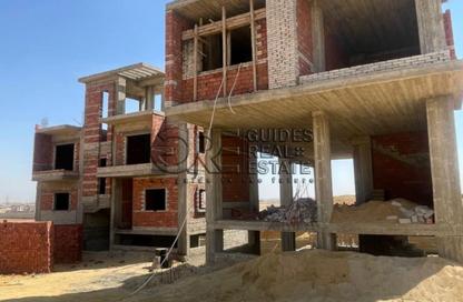 Villa - 4 - 4 for sale in Lumin Heights - Sheikh Zayed Compounds - Sheikh Zayed City - Giza