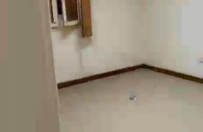 Office Space - 3 Bedrooms - 1 Bathroom for rent in Ahmed Al Zomor St. - 9th Zone - Nasr City - Cairo