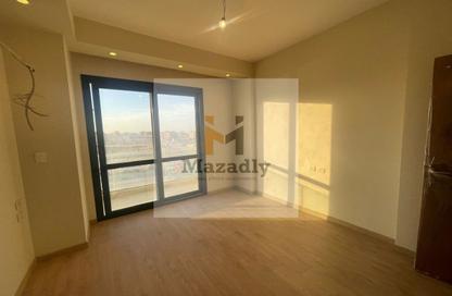 Apartment - 3 Bedrooms - 2 Bathrooms for sale in El Patio Oro - 5th Settlement Compounds - The 5th Settlement - New Cairo City - Cairo