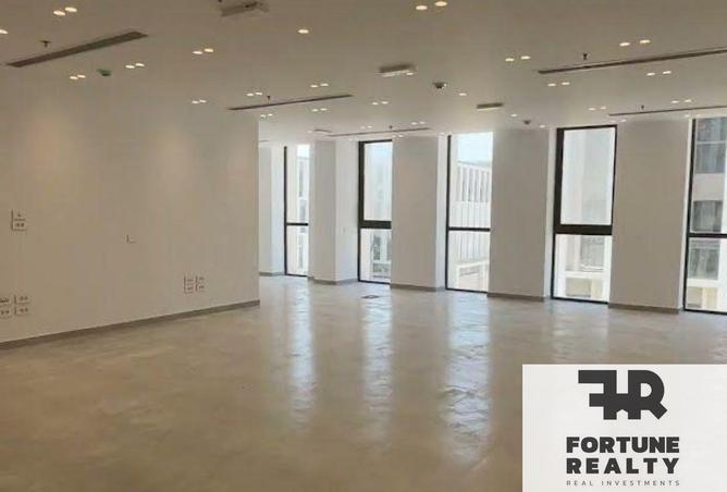 8704040 - Property Image 2