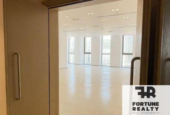 8704040 - Property Image 3