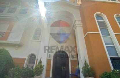 Apartment - 6 Bedrooms - 5 Bathrooms for sale in Dyar Compound - 90 Street - The 5th Settlement - New Cairo City - Cairo