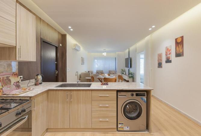 87513016 - Property Image 2