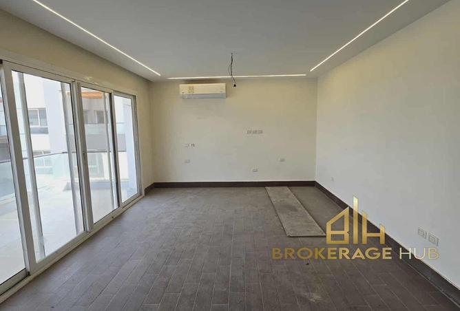 72705255 - صورة العقار 3