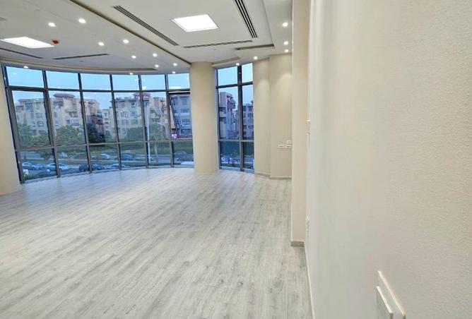 98837176 - Property Image 3