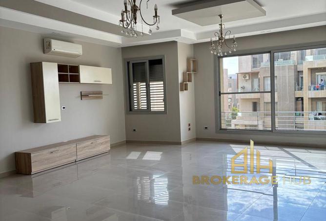 98002888 - Property Main Image