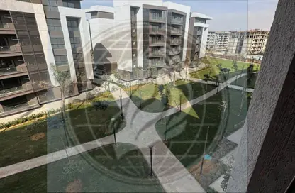 Apartment - 3 Bedrooms - 2 Bathrooms for sale in Madinaty - Cairo