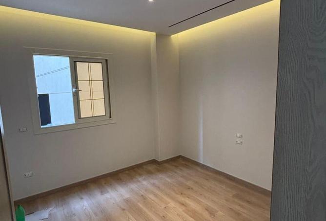 66421042 - Property Image 3