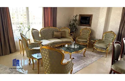 شقة - 3 غرف نوم - 3 حمامات للبيع في الحي السادس عشر - الشيخ زايد - الجيزة