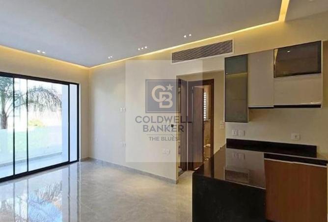 73504821 - Property Image 2