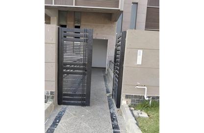 Apartment - 3 Bedrooms - 3 Bathrooms for sale in West Golf - El Katameya Compounds - El Katameya - New Cairo City - Cairo