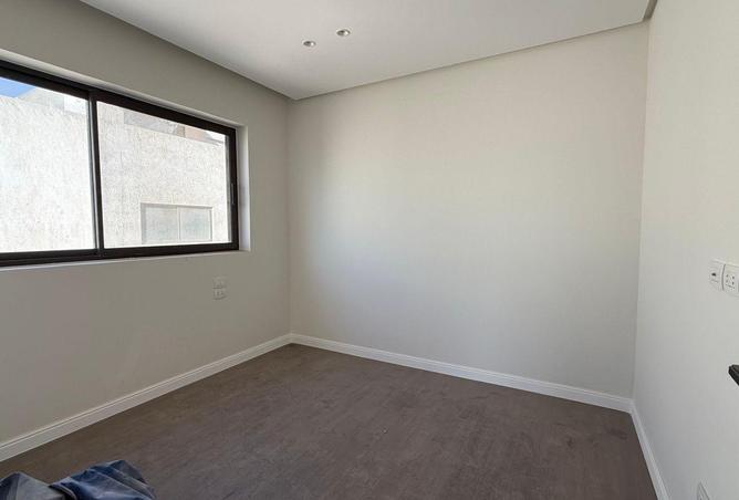 69827955 - Property Image 3