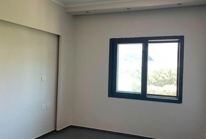 102914203 - Property Image 3