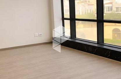 Office Space - Studio - 1 Bathroom for rent in One Golden Square Mall - The 5th Settlement - New Cairo City - Cairo