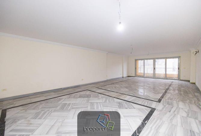 8596851 - Property Image 2