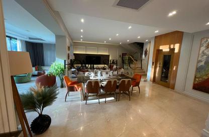 Townhouse - 5 Bedrooms - 6 Bathrooms for sale in Westown - Sheikh Zayed Compounds - Sheikh Zayed City - Giza
