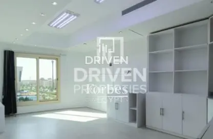 مساحات مكتبية - 2 غرف نوم - 1 حمام للايجار في بيفرلي هيلز - كمبوندات الشيخ زايد - الشيخ زايد - الجيزة