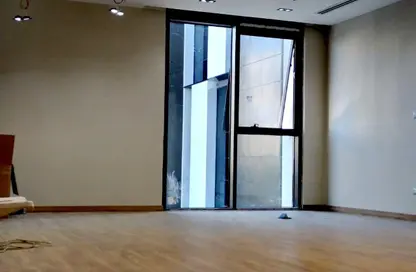 Office Space - 1 Bedroom - 1 Bathroom for sale in Hyde Park - New Cairo City - Cairo