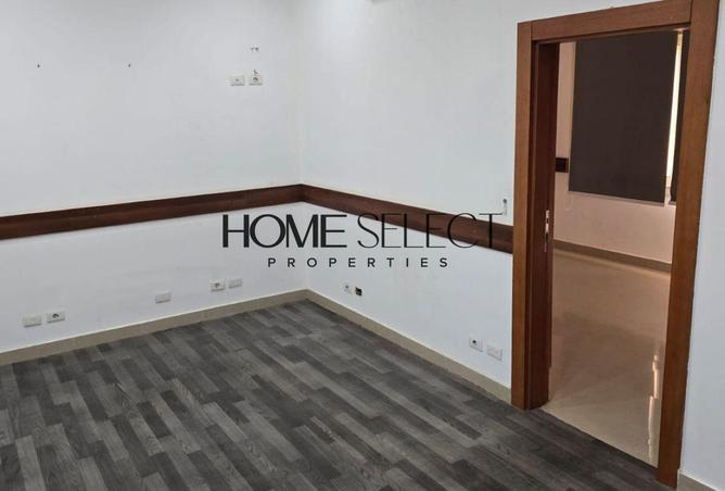79453401 - صورة العقار 2