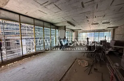 Office Space - 2 Bedrooms - 1 Bathroom for sale in Golden Gate - South Teseen St. - The 5th Settlement - New Cairo City - Cairo