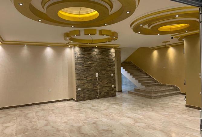 81050411 - Property Main Image