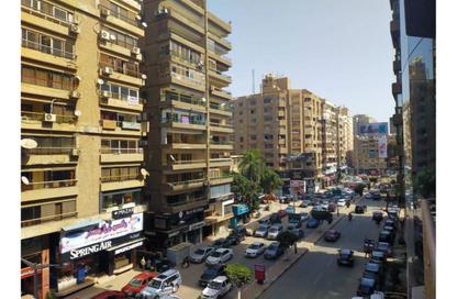 Shop - Studio - 3 Bathrooms for sale in Lebanon St. - Mohandessin - Giza